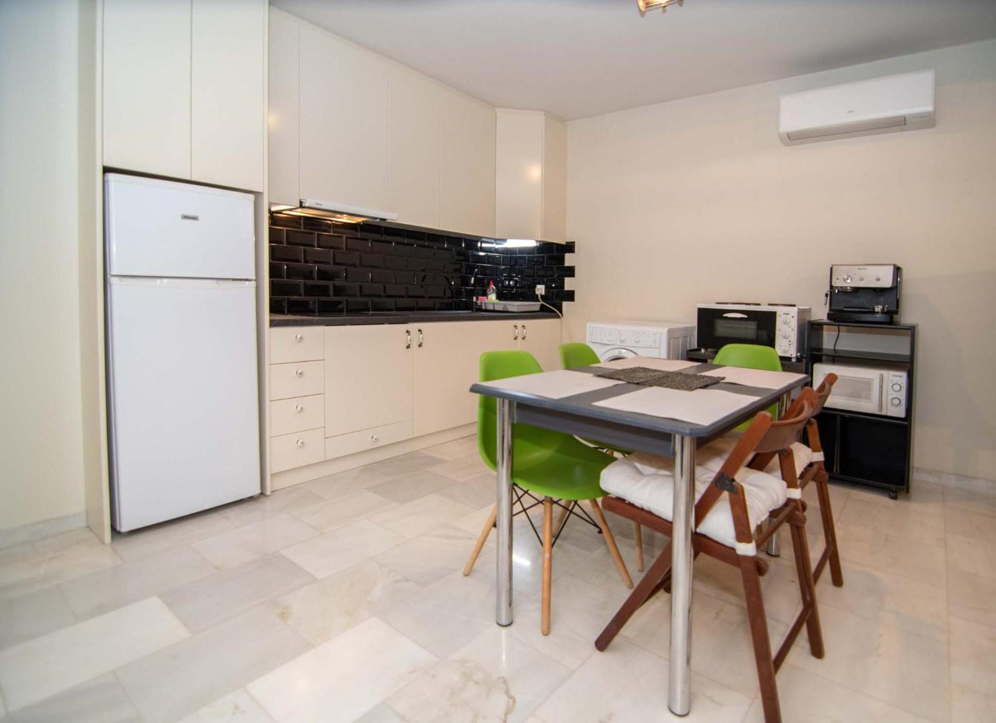 Nafplio Cozy Apartment- Ιδιωτικό Parking エクステリア 写真