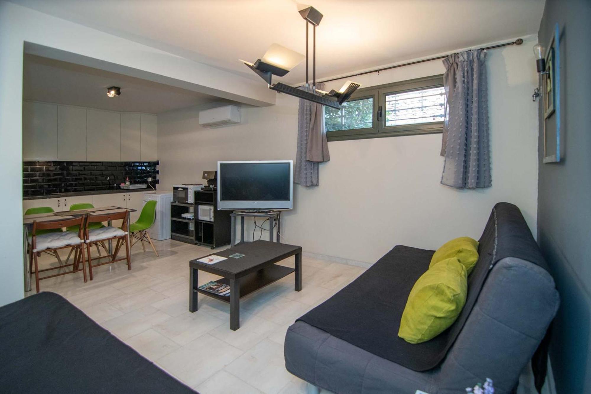 Nafplio Cozy Apartment- Ιδιωτικό Parking エクステリア 写真