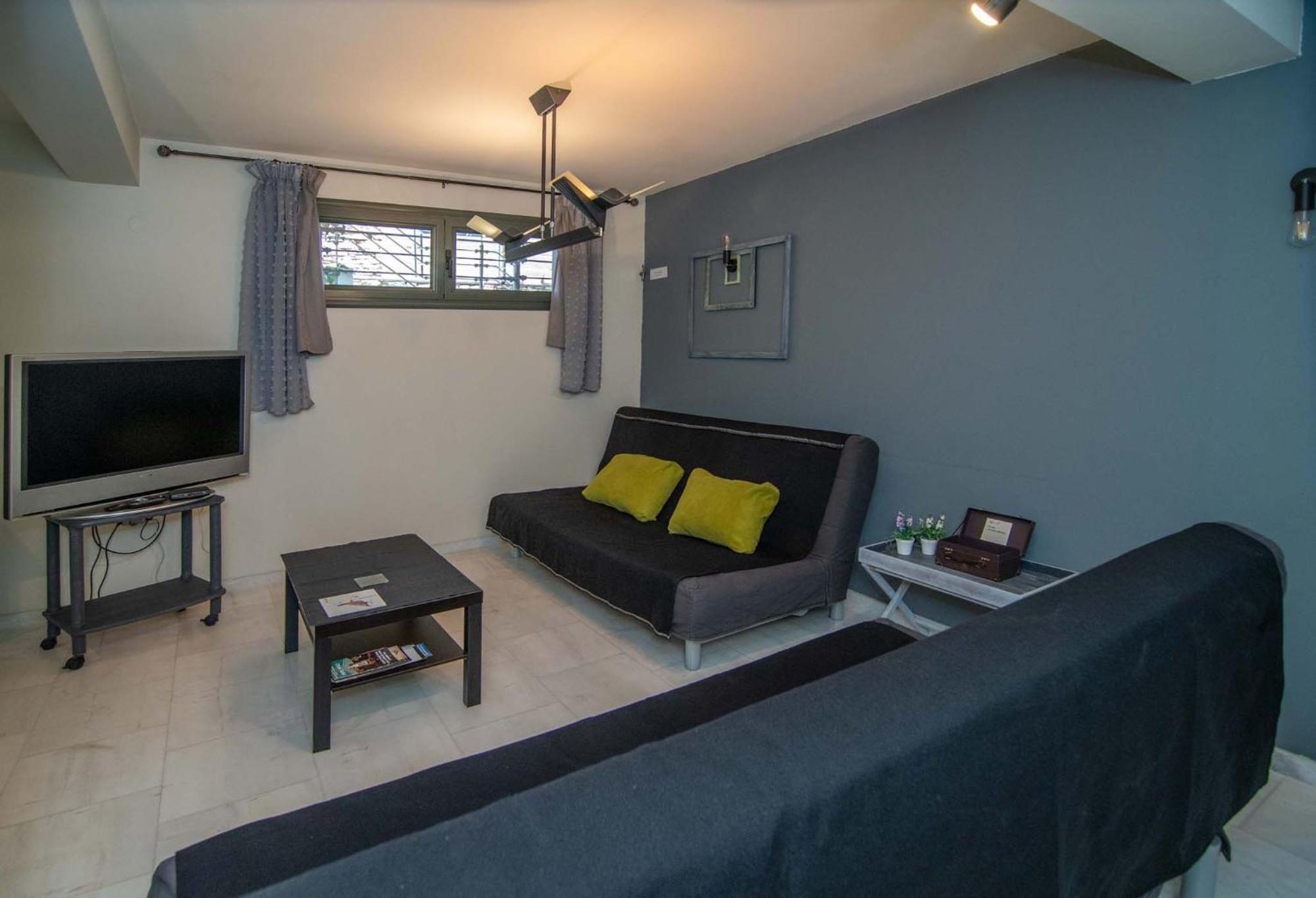 Nafplio Cozy Apartment- Ιδιωτικό Parking エクステリア 写真